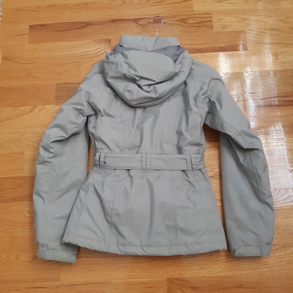 North Face winter jacket - Picture 2 of 6